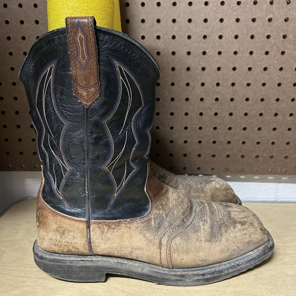 Ariat RigTek­ Men's 9 EE Square Toe Waterproof Composite Toe Boots 10012932